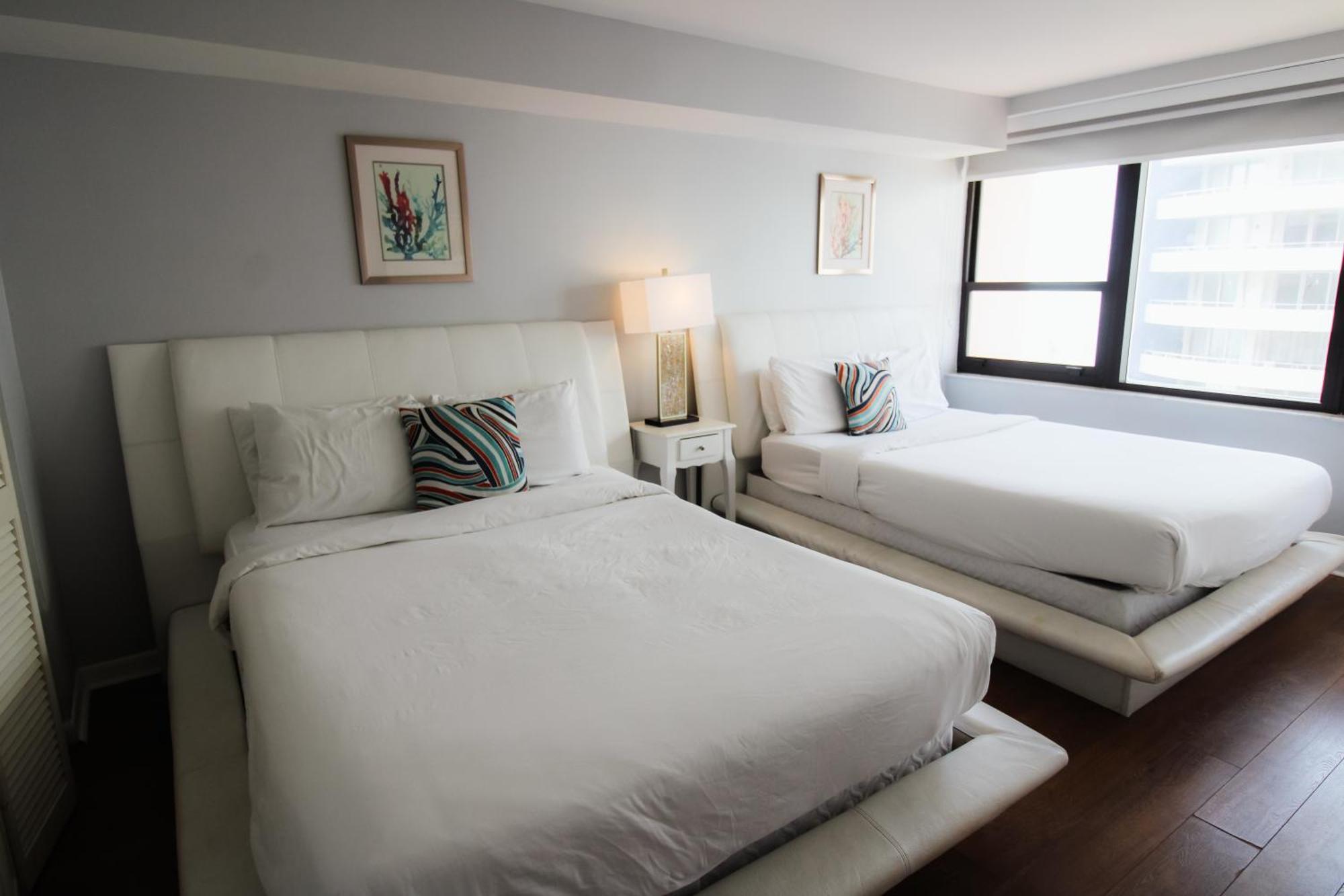Alexander 1209 Beachfront Condo With 2 Pools , Beach Access, Sauna, Stores ไมอามีบีช ภายนอก รูปภาพ